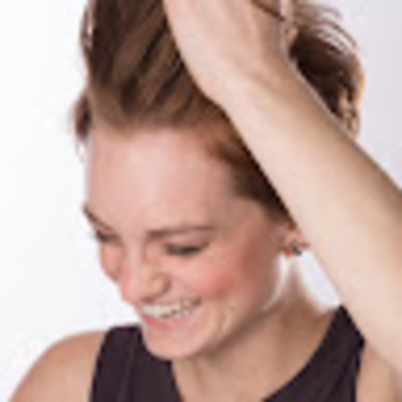 Meet your Posher, Kathleen - Picture 1 of 1